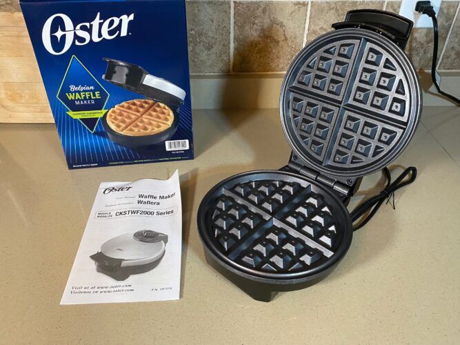 Russell Hobbs Square Electric Belgian Waffler Waffle Iron Maker Baker Non  Stick