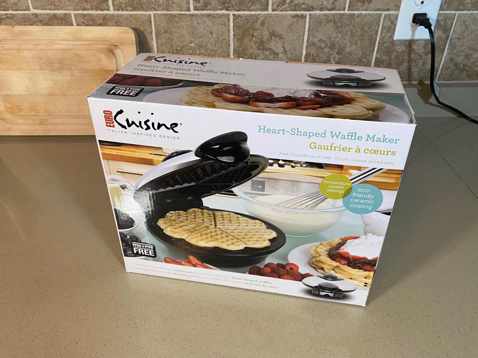 Euro Cuisine Heart Shaped Waffle Maker Review Easy Kitchen Appliances